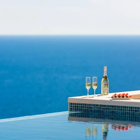 Ultra Luxurious Hvar 5 Bedrooms Celestia Private Heated Infinity Pool Stunning Sea Views Sveta Nedilja ヴィラ
