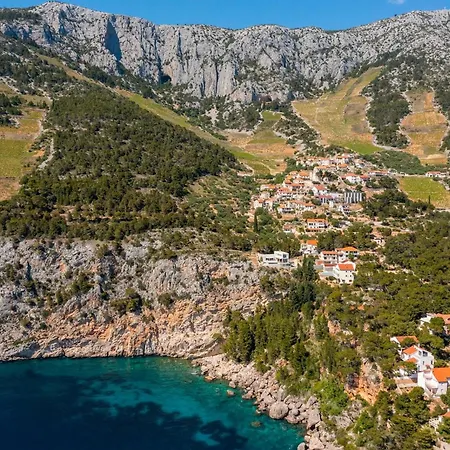 Ultra Luxurious Hvar 5 Bedrooms Celestia Private Heated Infinity Pool Stunning Sea Views Sveta Nedilja スヴェタ・ネデリャ