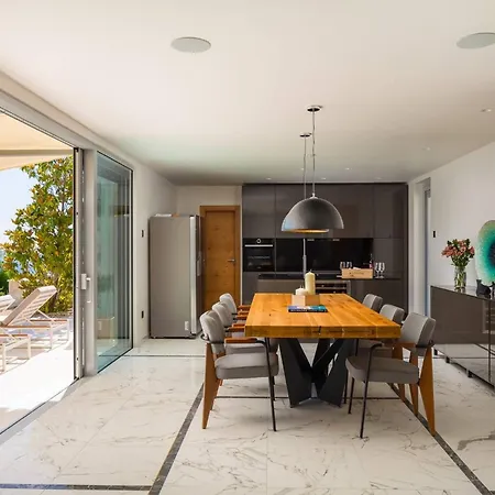 Ultra Luxurious Hvar 5 Bedrooms Celestia Private Heated Infinity Pool Stunning Sea Views Sveta Nedilja Villa