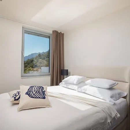 Villa Ultra Luxurious Hvar 5 Bedrooms Celestia Private Heated Infinity Pool Stunning Sea Views Sveta Nedilja