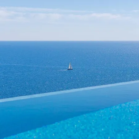 ヴィラ Ultra Luxurious Hvar 5 Bedrooms Celestia スヴェタ・ネデリャ