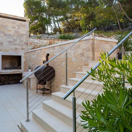 Ultra Luxurious Hvar 5 Bedrooms Celestia *