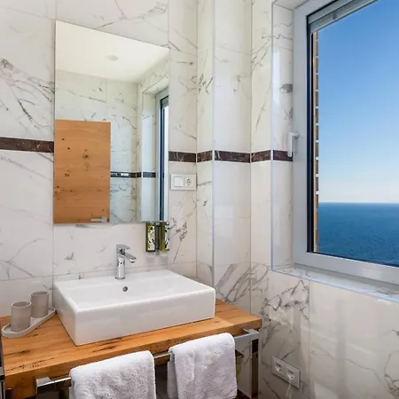 Ultra Luxurious Hvar 5 Bedrooms Celestia ヴィラ スヴェタ・ネデリャ