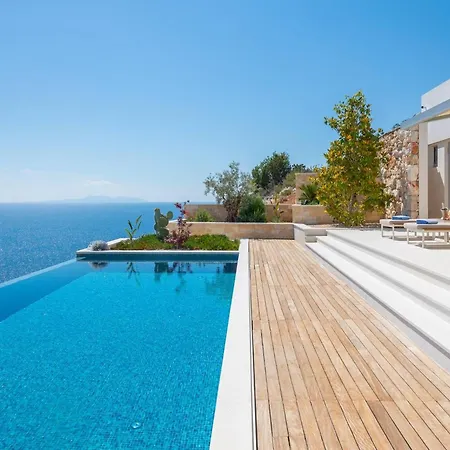 Ultra Luxurious Hvar 5 Bedrooms Celestia スヴェタ・ネデリャ